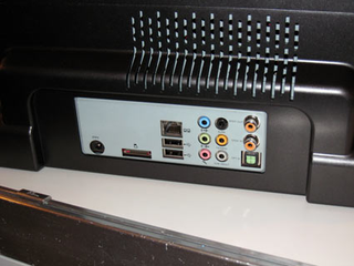 Illustration for article titled MSI Luxium Lets You Add an External Graphics Card to Your Notebook